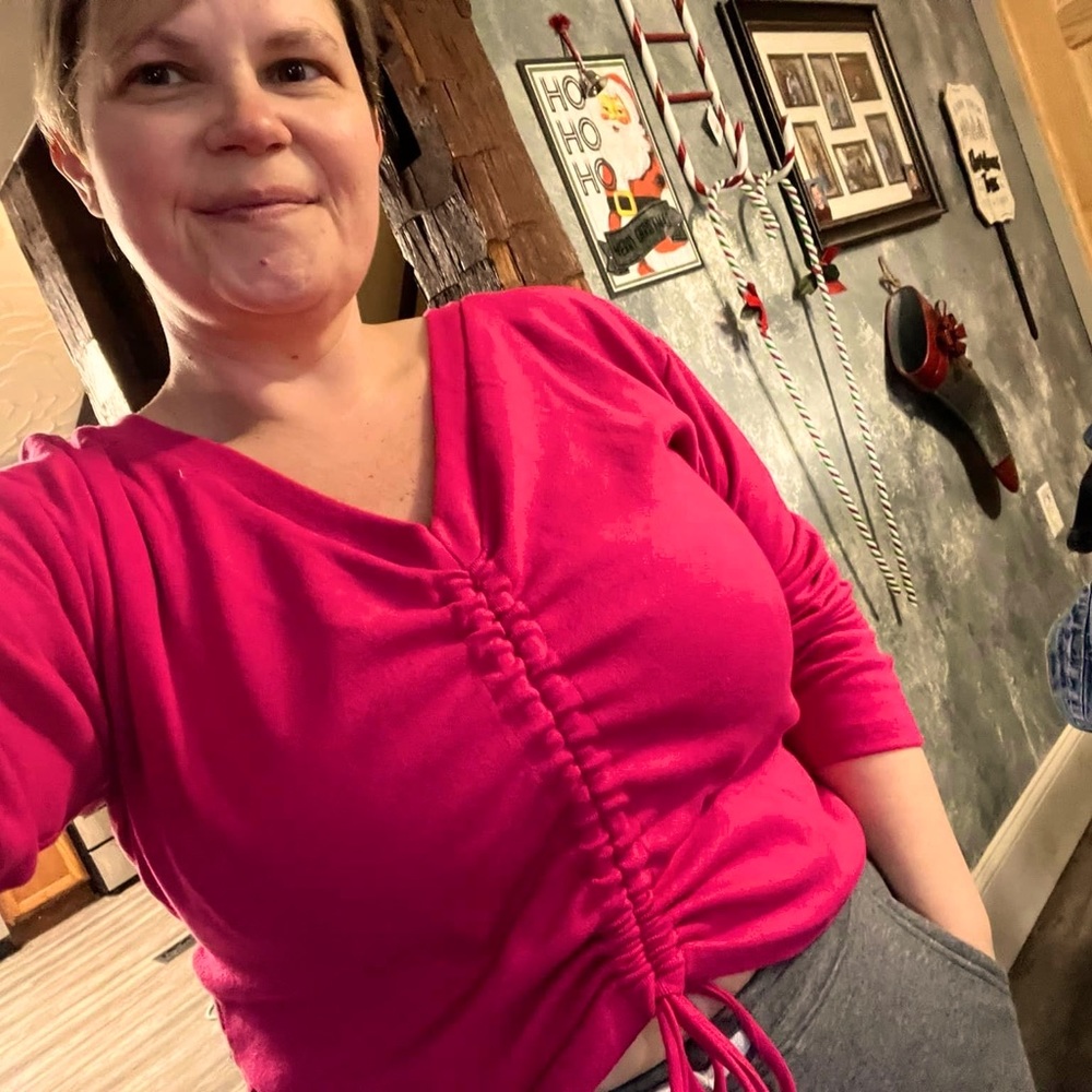 CBRAND HAVE IT YOUR WAY REVERSIBLE TOP - MAGENTA size Medium